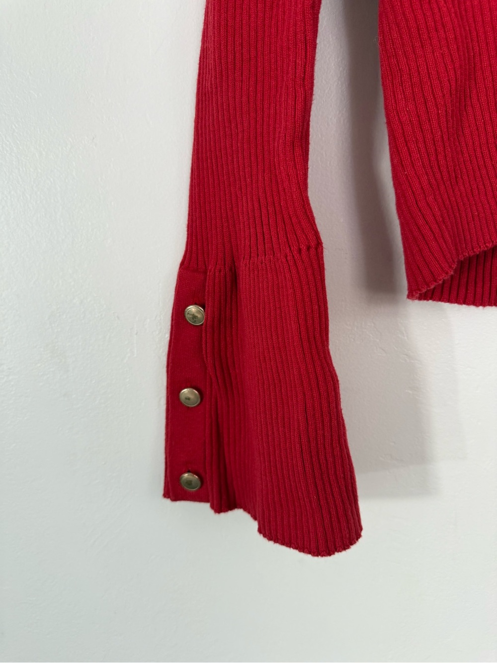 Maeve Red Ribbed V-Neck Collared Long-Sleeve Top - Picture 2 of 3